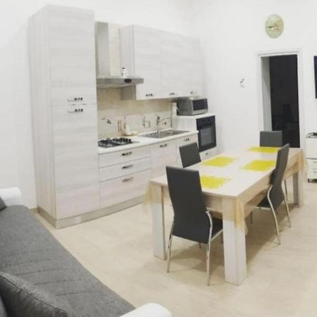 La Residenza Della Fenice Castellammare di Stabia Kültér fotó